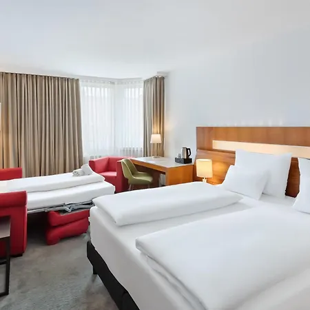 Отель Austria Trend Europa Hauptbahnhof Грац