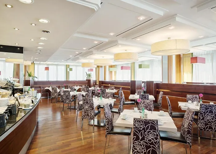 Готель Austria Trend Europa Hauptbahnhof Грац