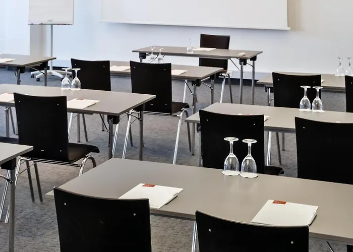 Austria Trend Europa Hauptbahnhof Готель 4*