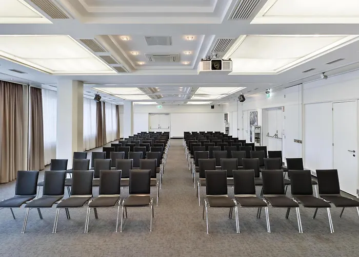 Austria Trend Europa Hauptbahnhof Готель